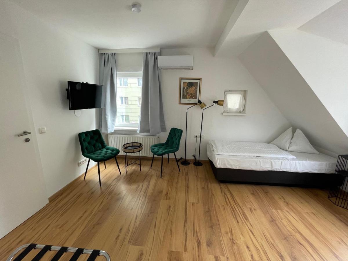Ferienhaus Auerhahn Vöcklabruck المظهر الخارجي الصورة
